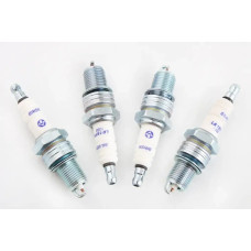 Свічки « Brisk » Silver 2101 газ (включено на 21, зазор 0.7)